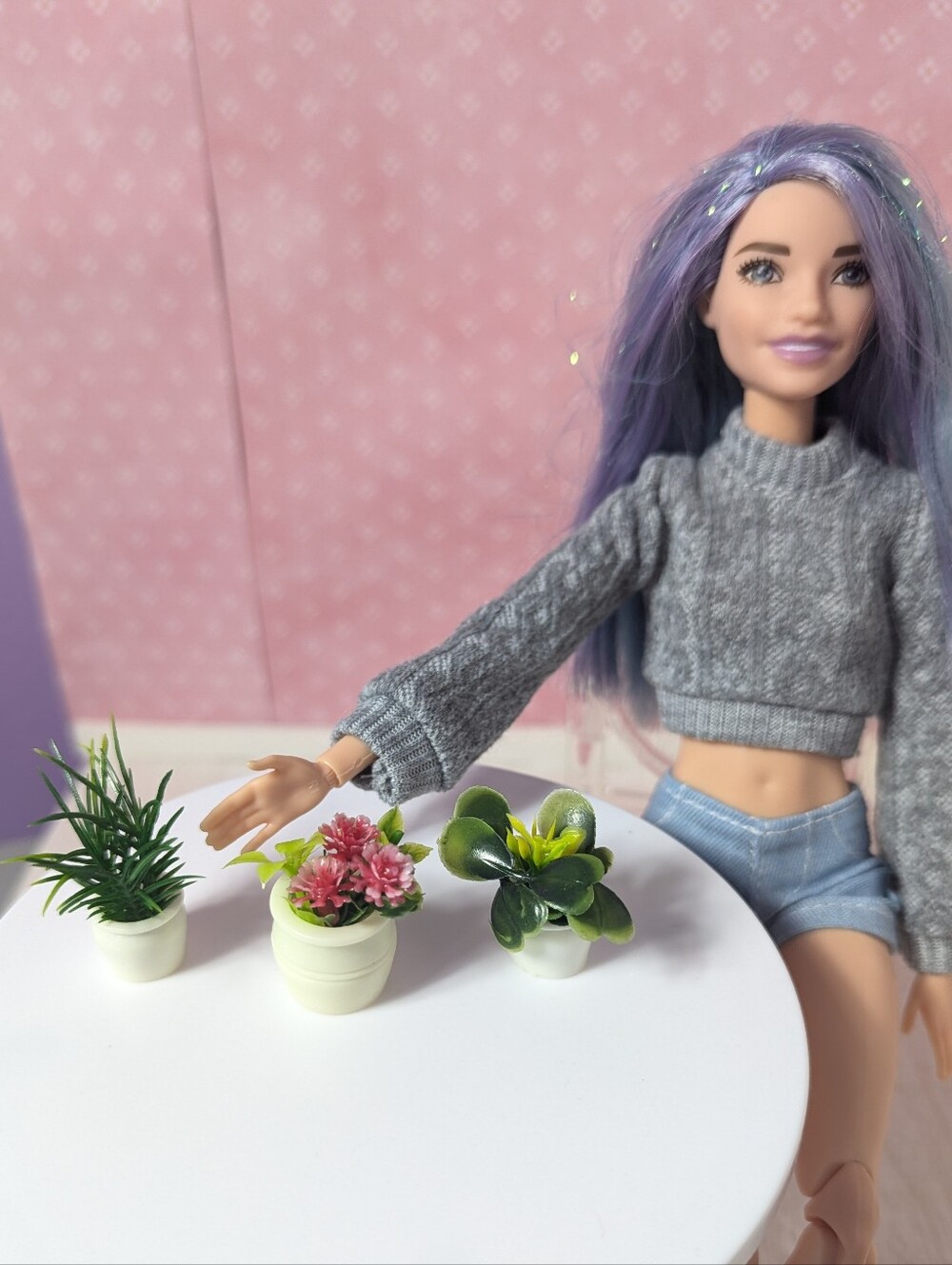 Barbie Miniature house plants set of 3 table pieces.